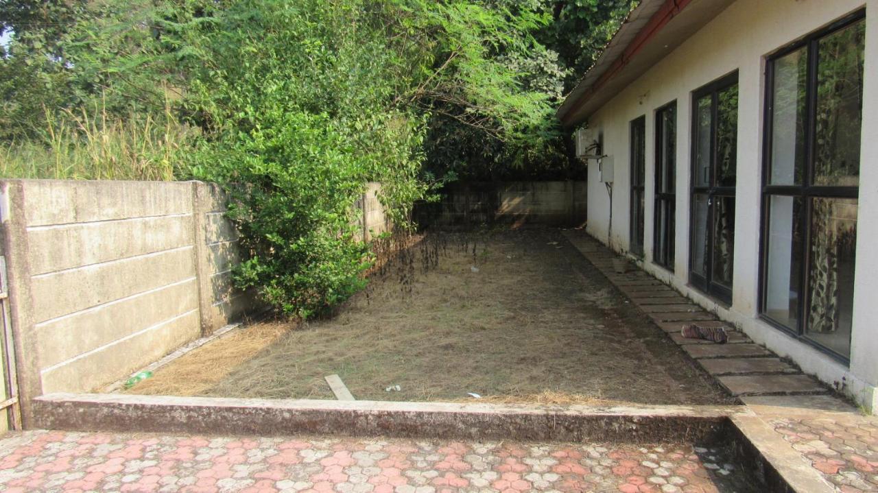 Retreat Chalets, The Nest, At Sparsh Resorts, Karjat Eksteriør billede
