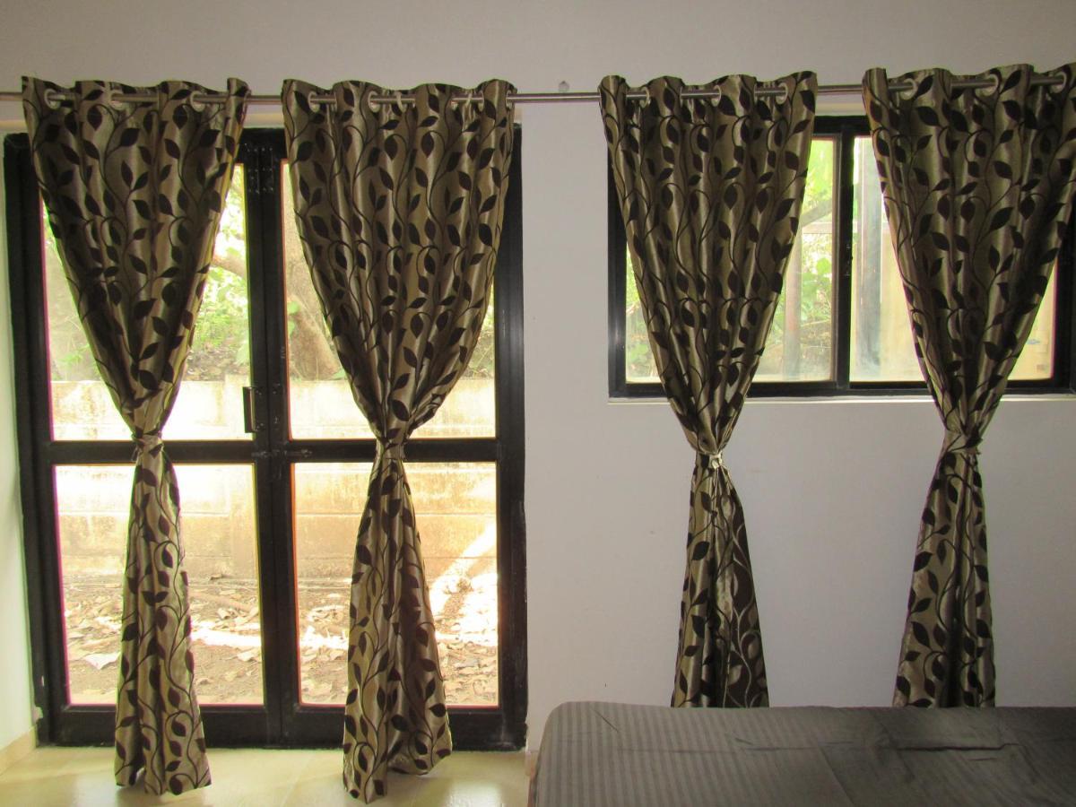 Retreat Chalets, The Nest, At Sparsh Resorts, Karjat Eksteriør billede