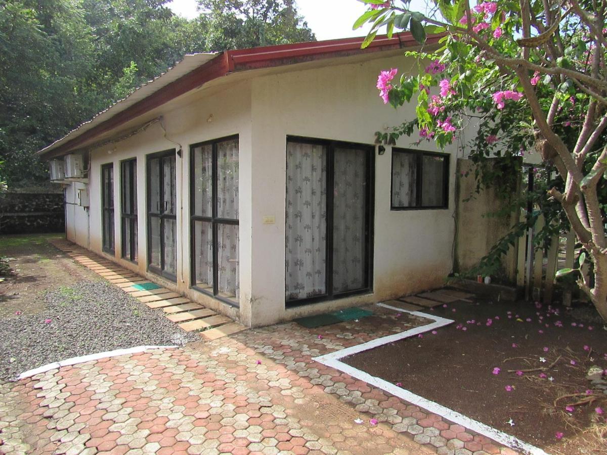 Retreat Chalets, The Nest, At Sparsh Resorts, Karjat Eksteriør billede